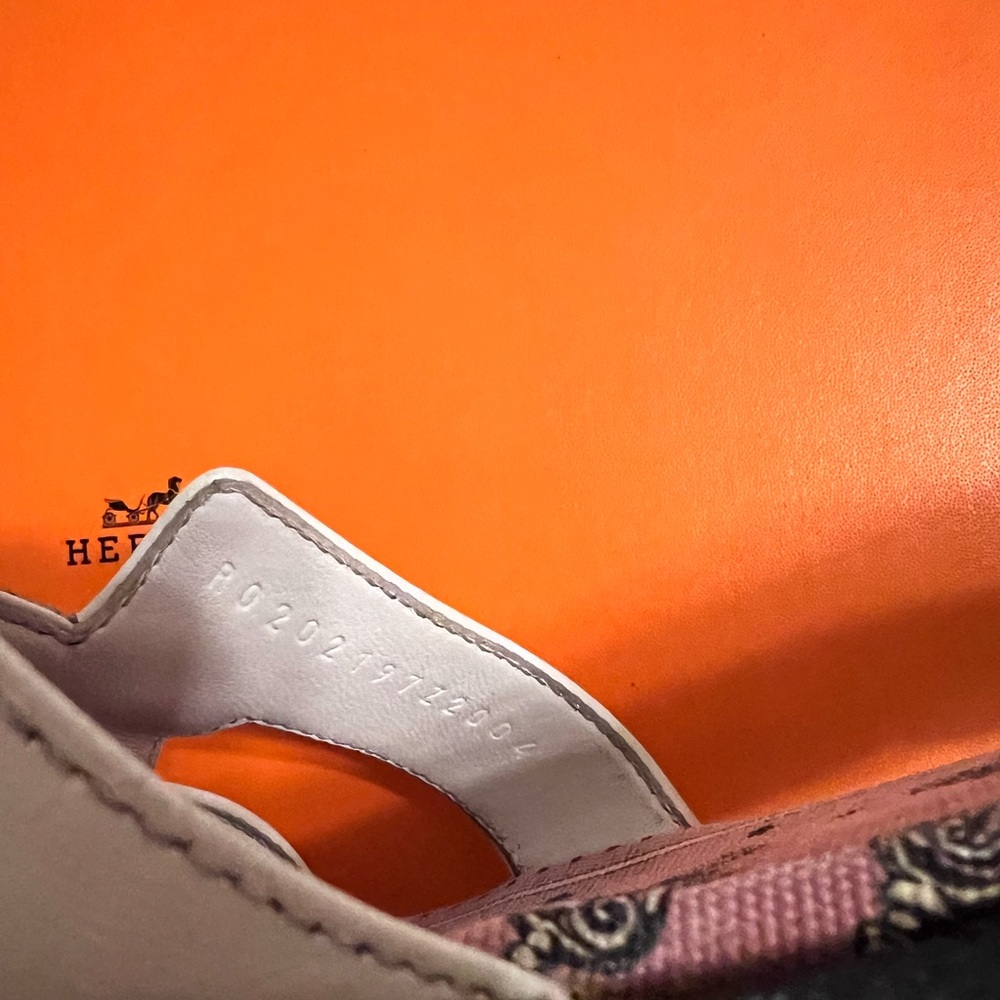 SOLD‼️ Hermes Oran sandals - Picture 4 of 11